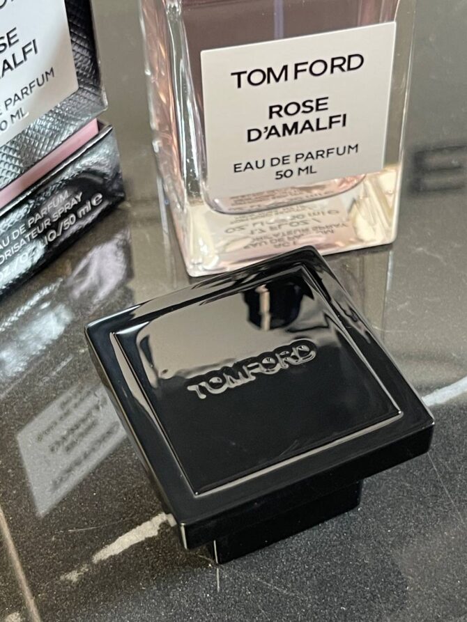 Парфюм Tom Ford Rose D'Amalfi