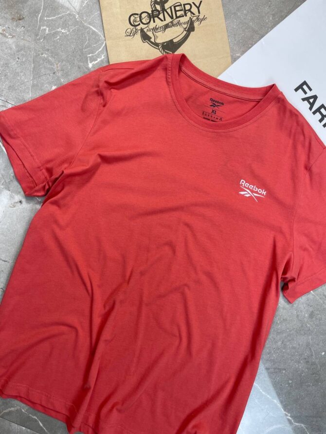 Футболка Reebok