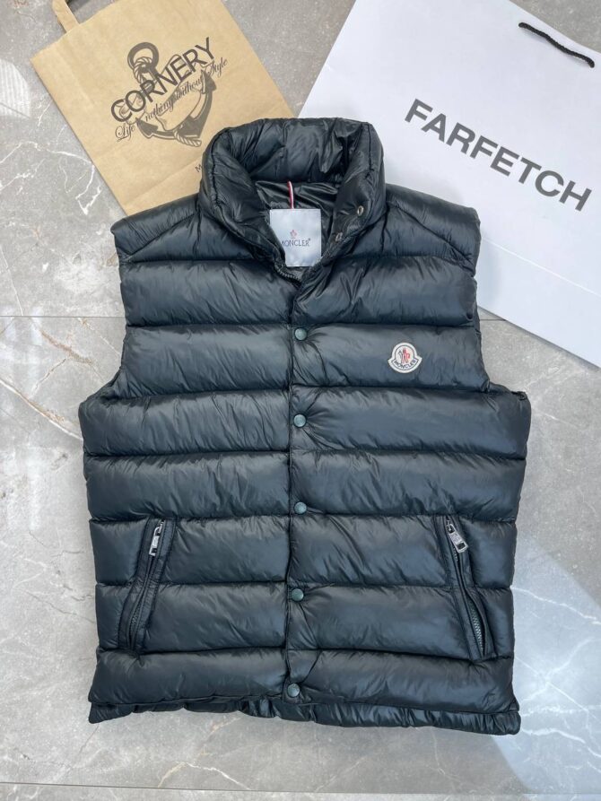 Жилет Moncler