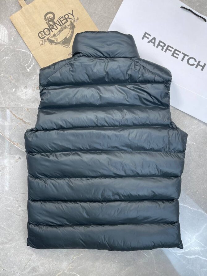 Жилет Moncler
