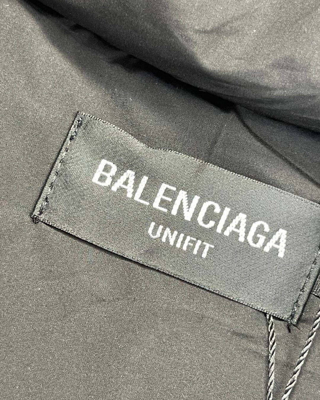 Жилет Balenciaga — фото 7