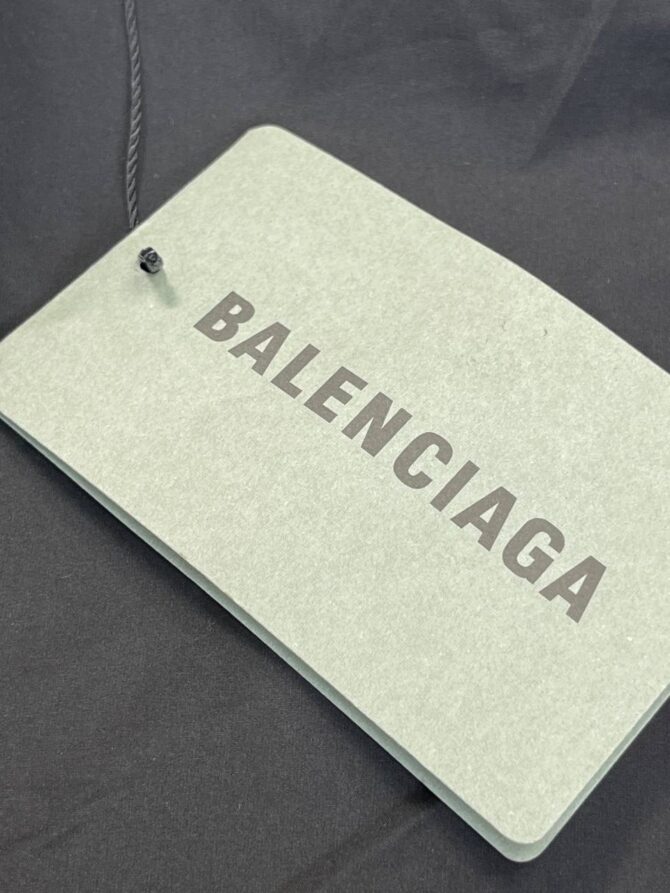 Жилет Balenciaga