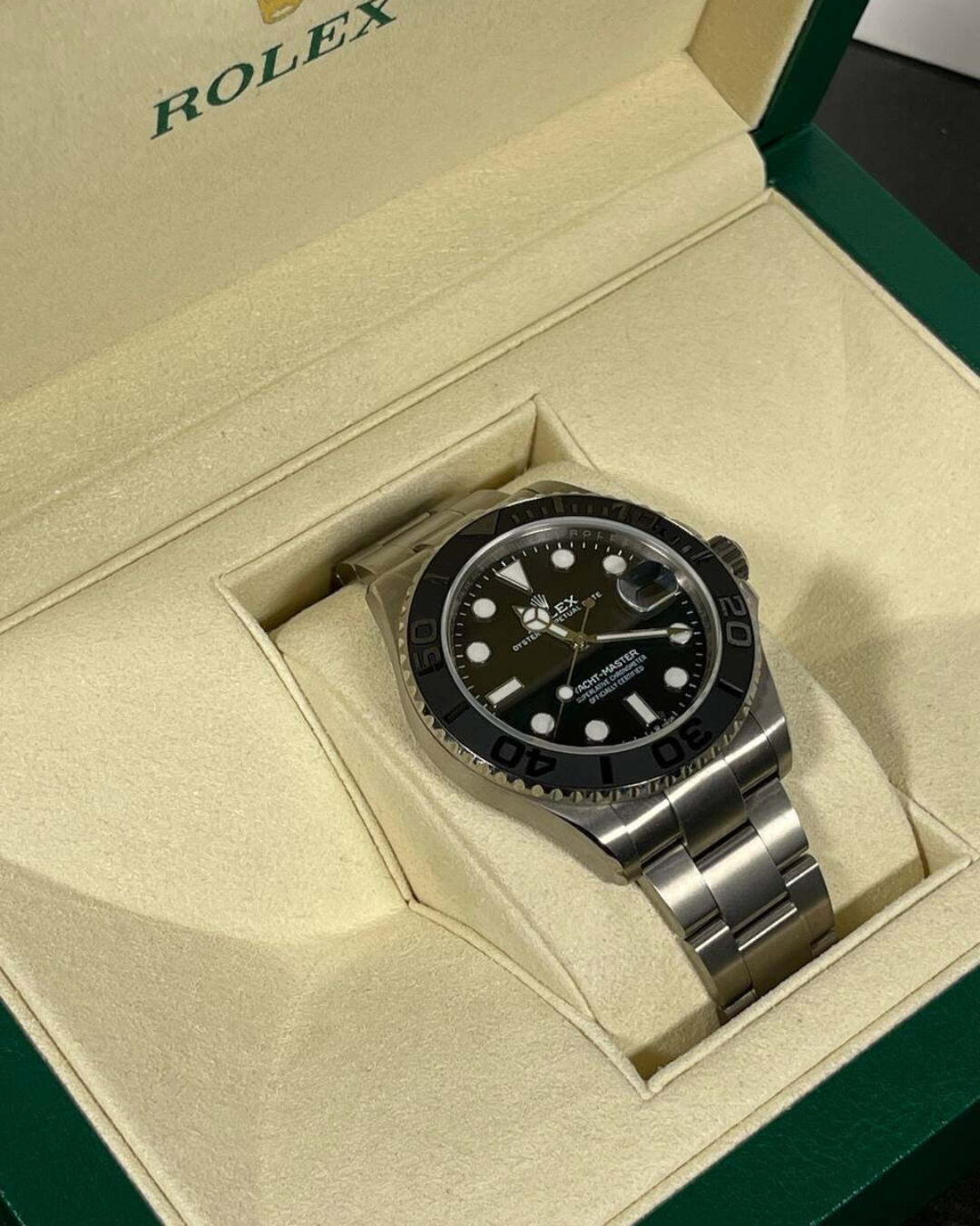 Часы Rolex Yacht-Master