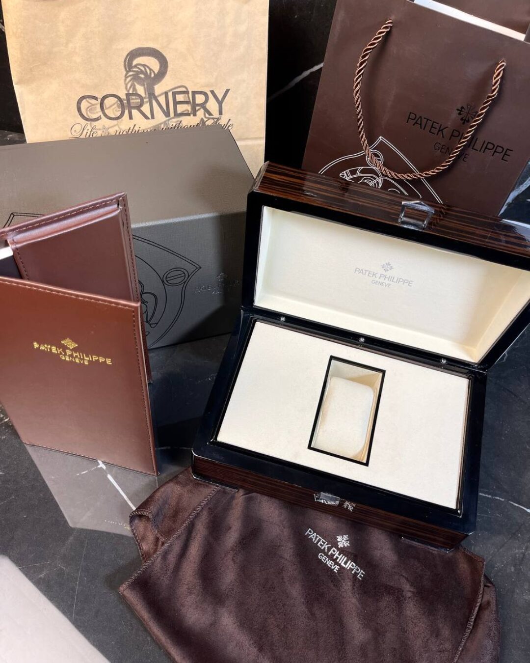 Коробка Patek Philippe