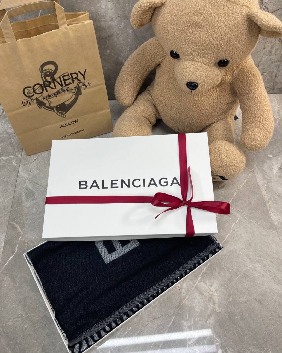 Шарф Balenciaga