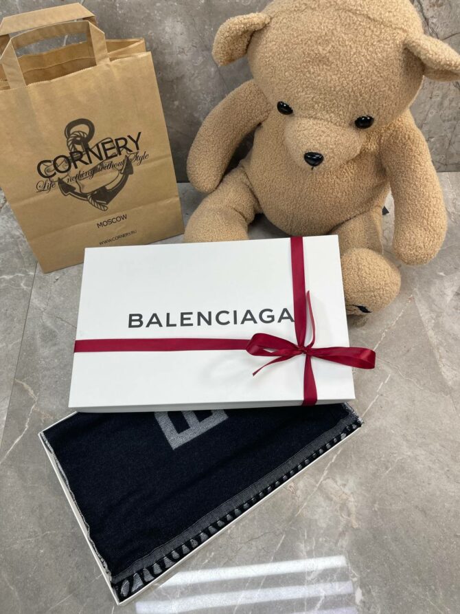 Шарф Balenciaga