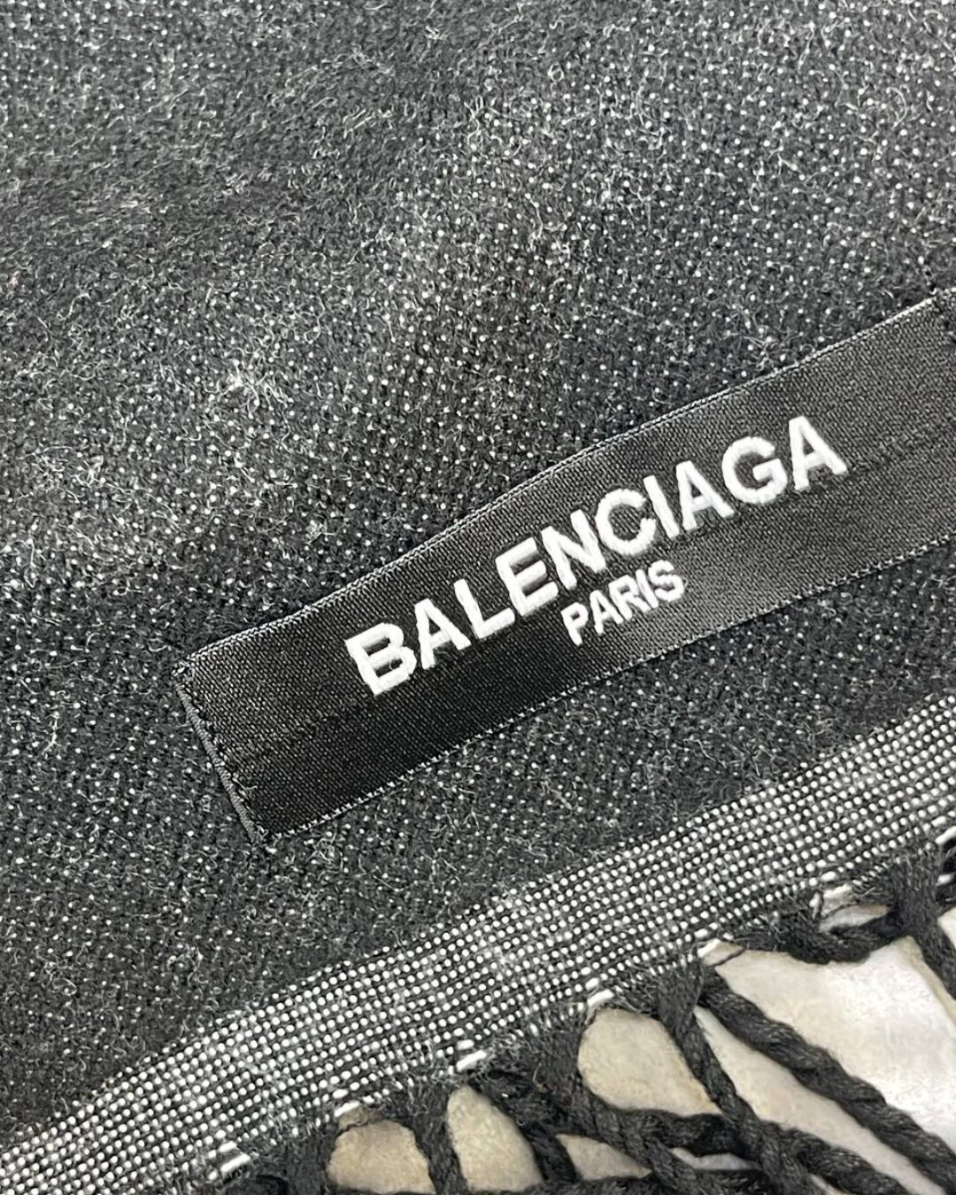 Шарф Balenciaga — фото 4