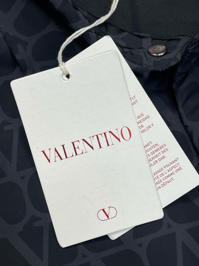 Ветровка Valentino