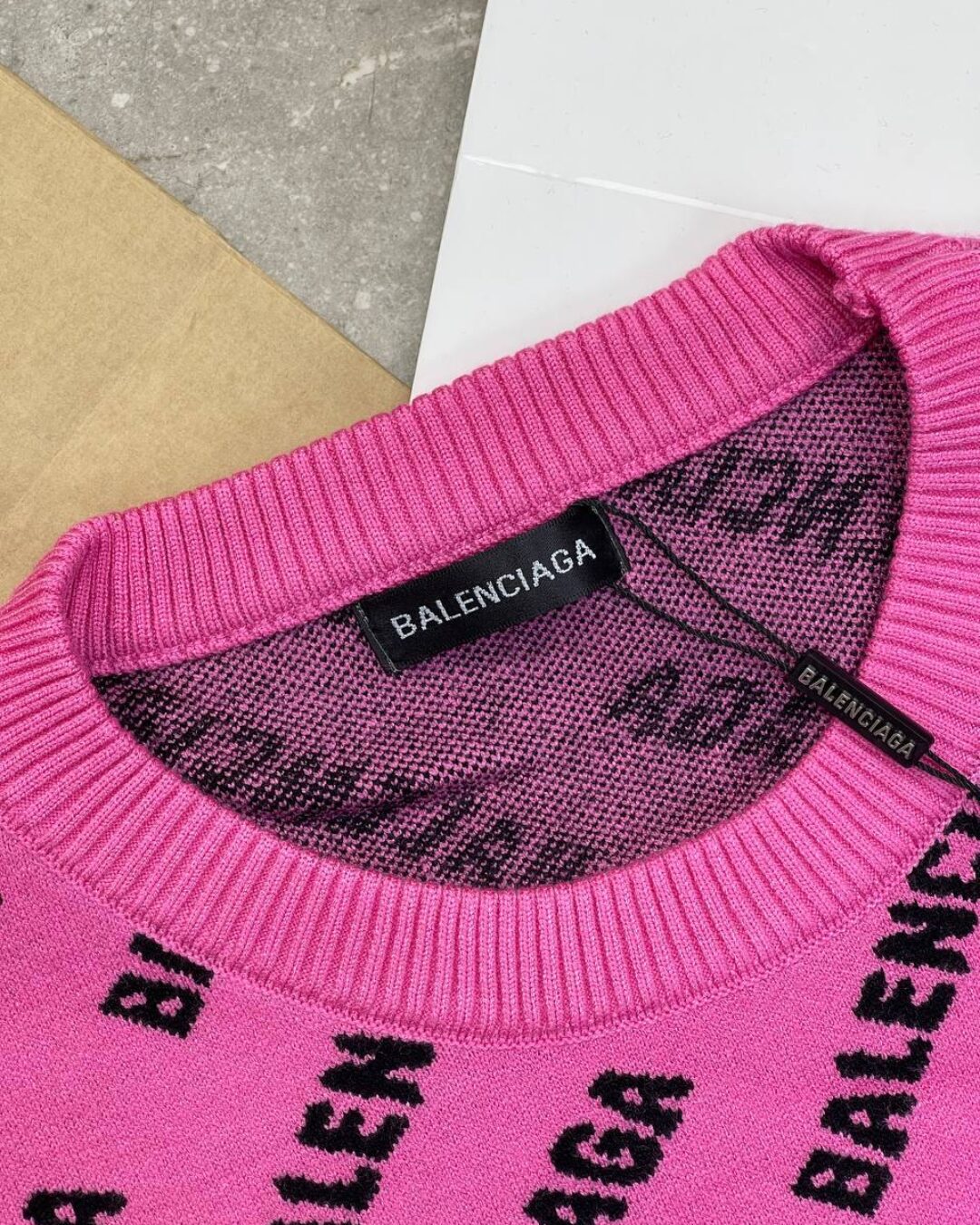 Свитер Balenciaga — фото 6