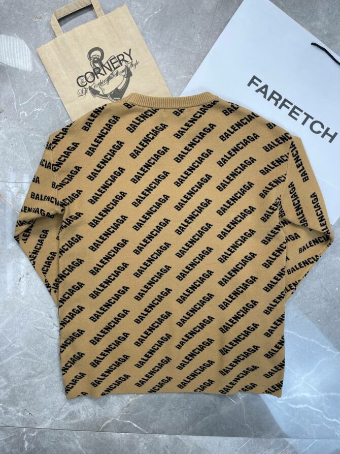 Свитер Balenciaga