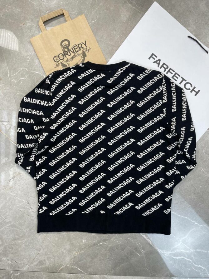 Свитер Balenciaga