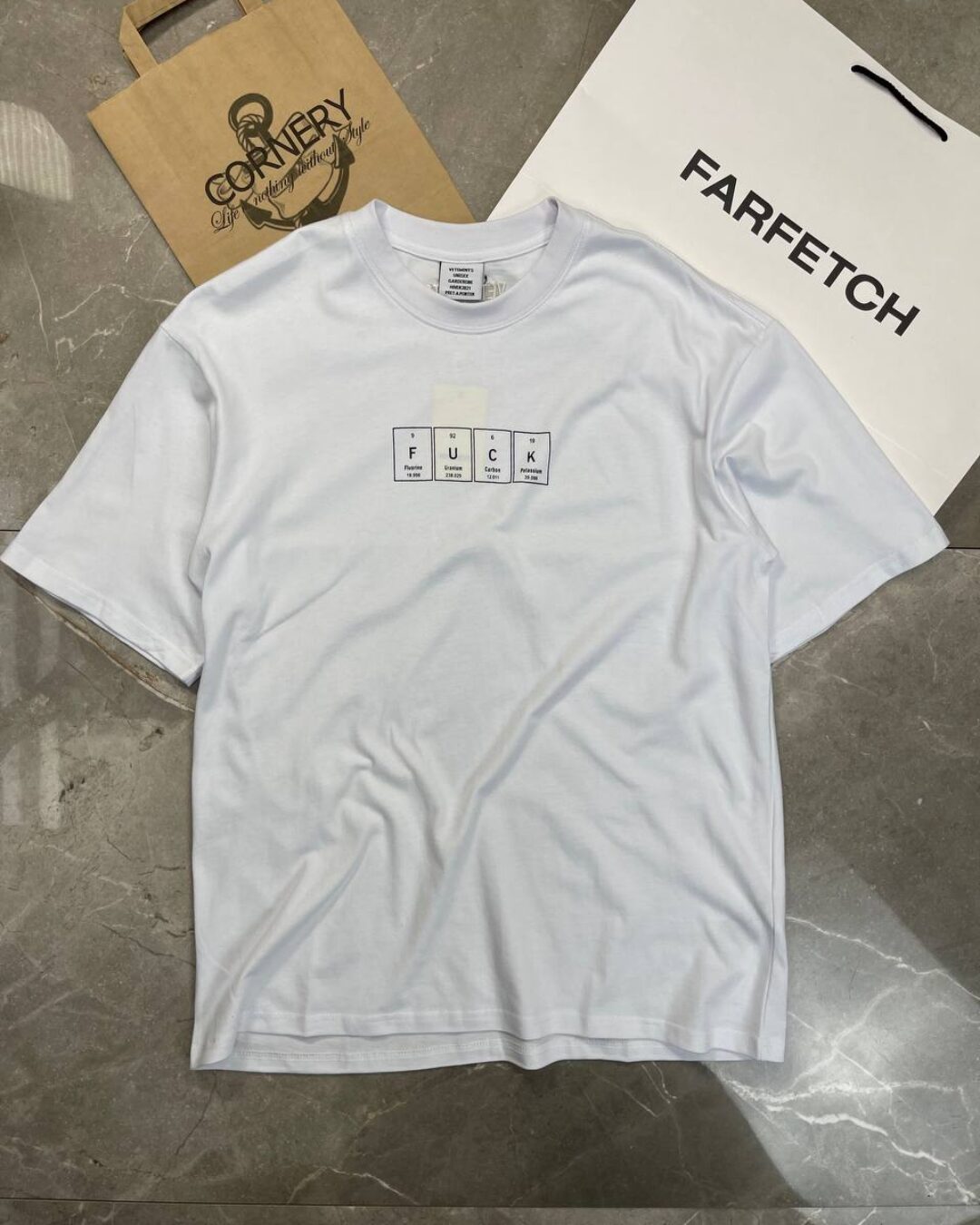Футболка Vetements Chemistry