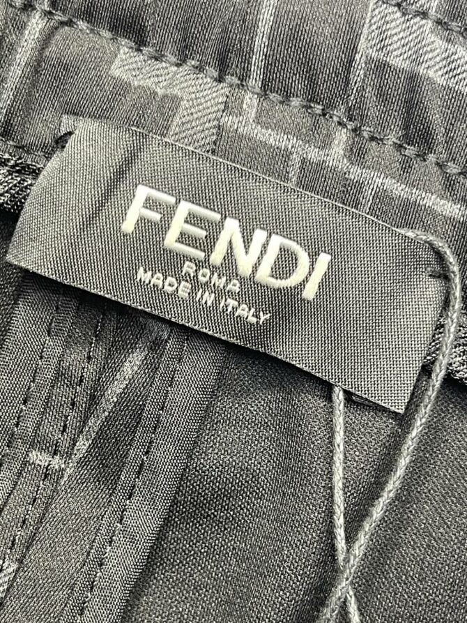 Штаны Fendi