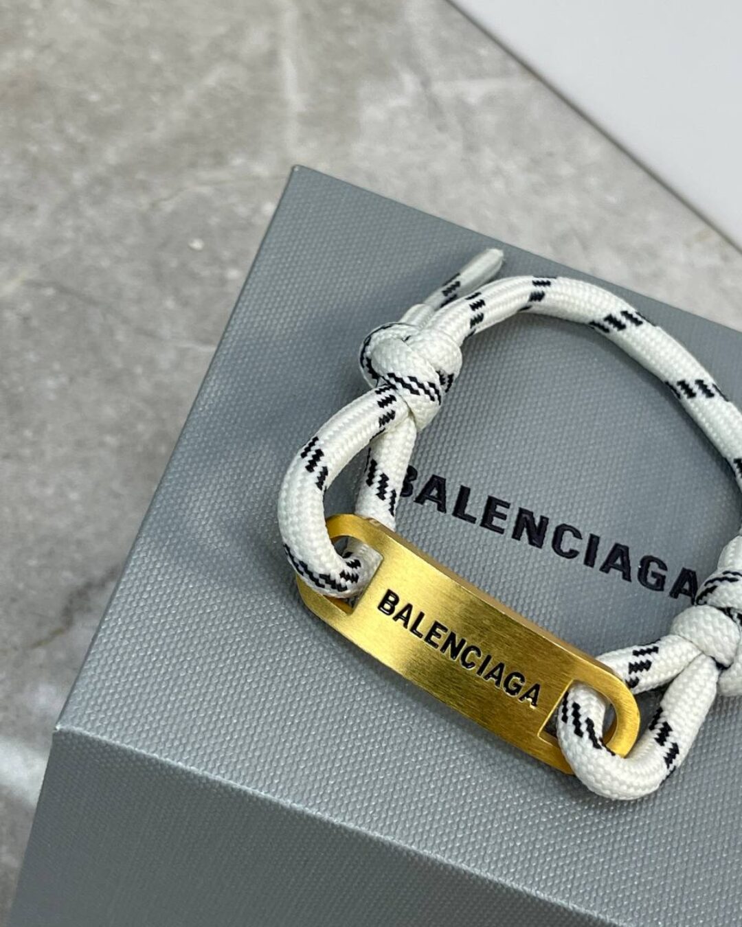 Браслет Balenciaga