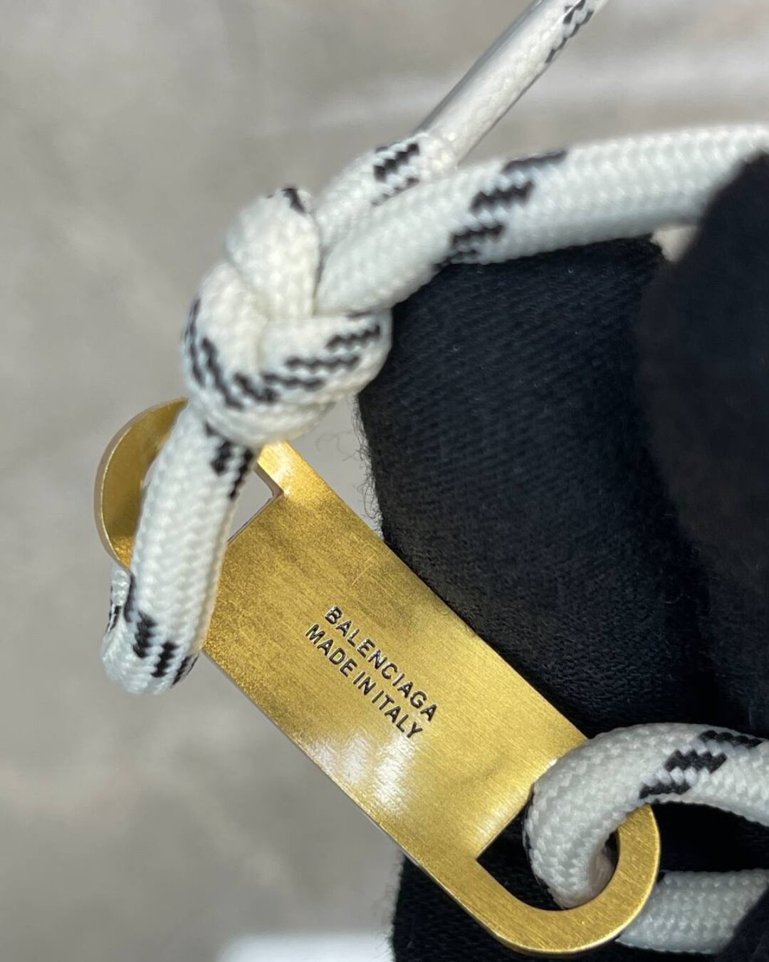 Браслет Balenciaga