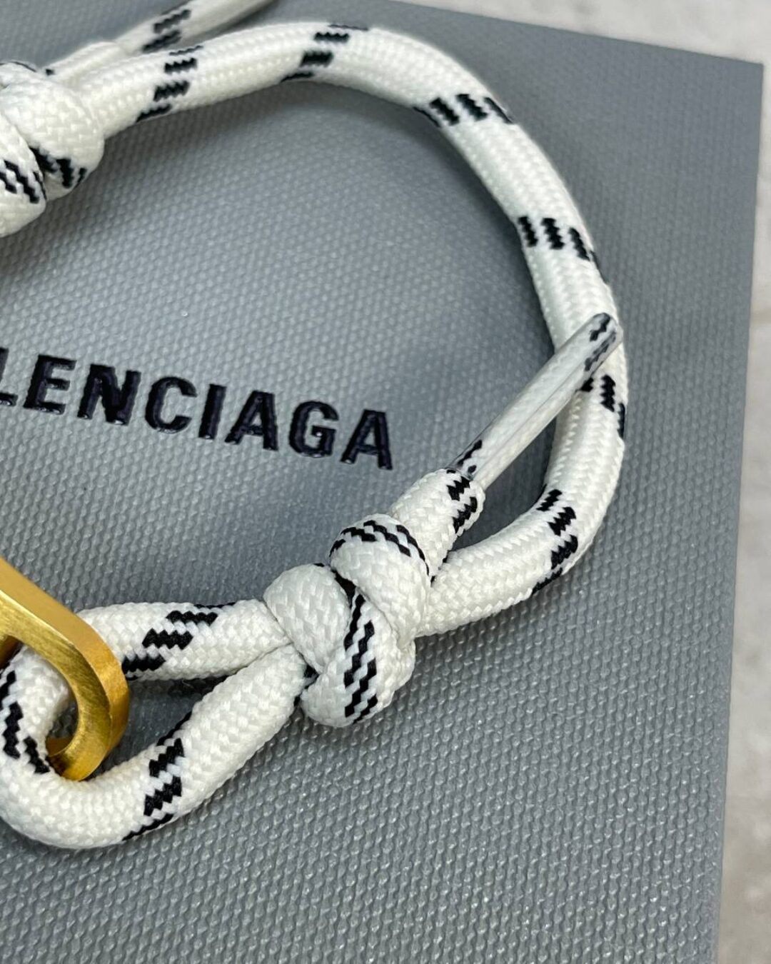 Браслет Balenciaga