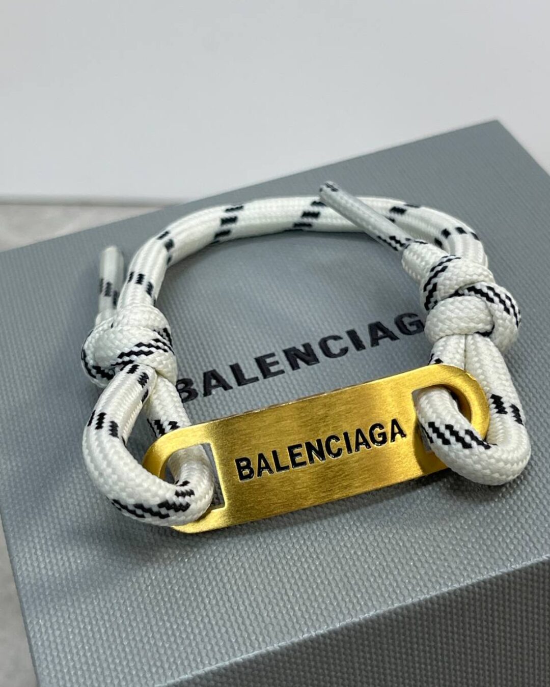 Браслет Balenciaga