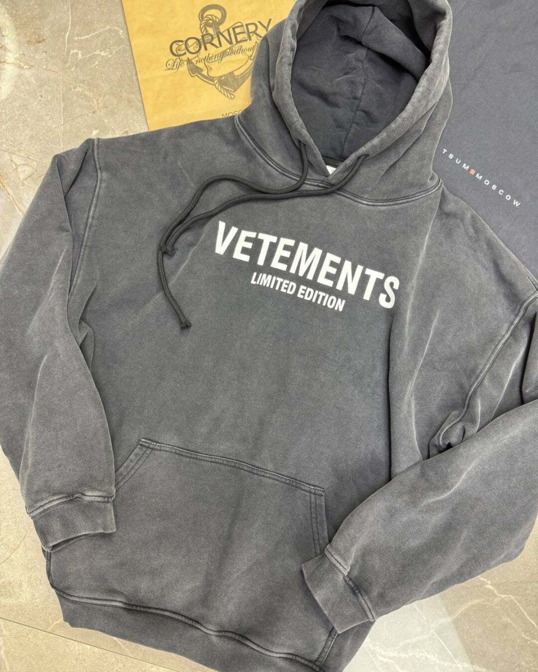 Худи Vetements