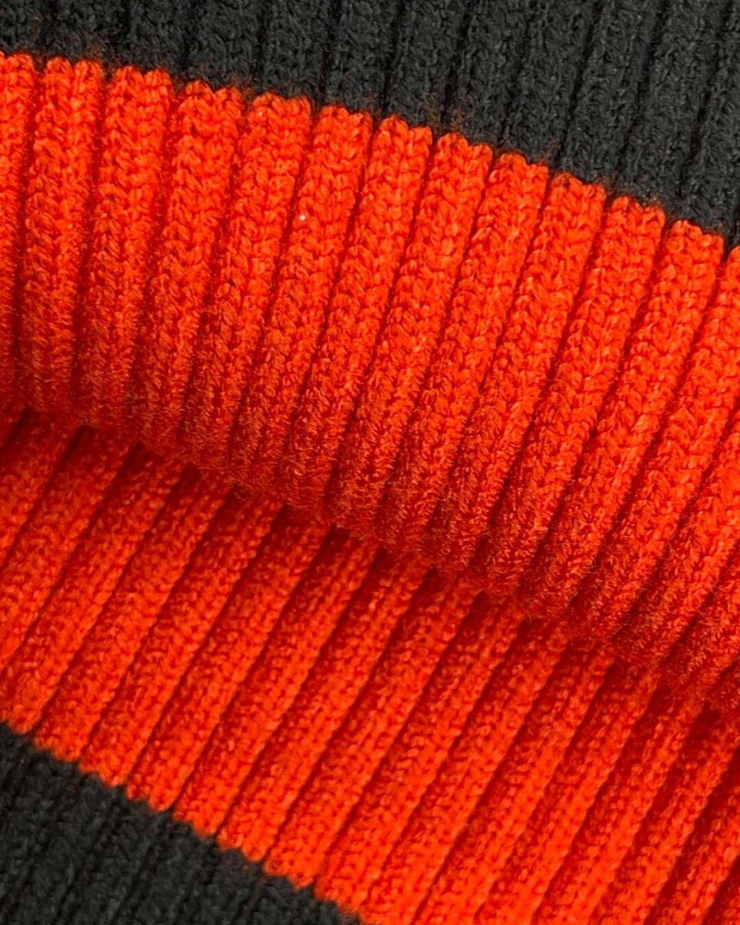 Свитер Balenciaga