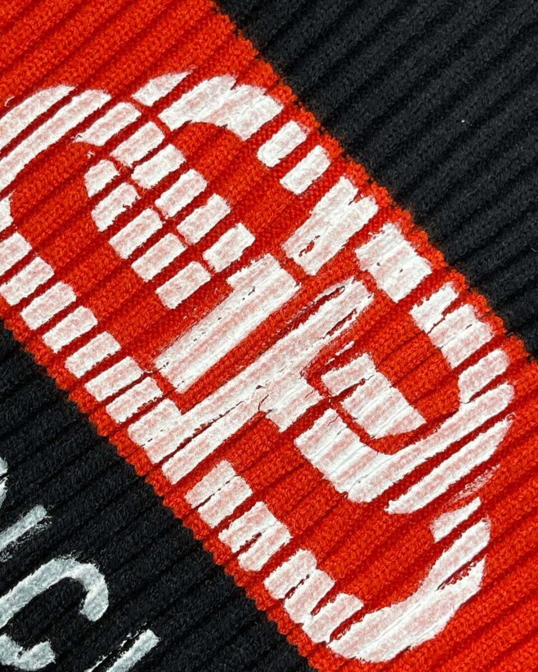 Свитер Balenciaga