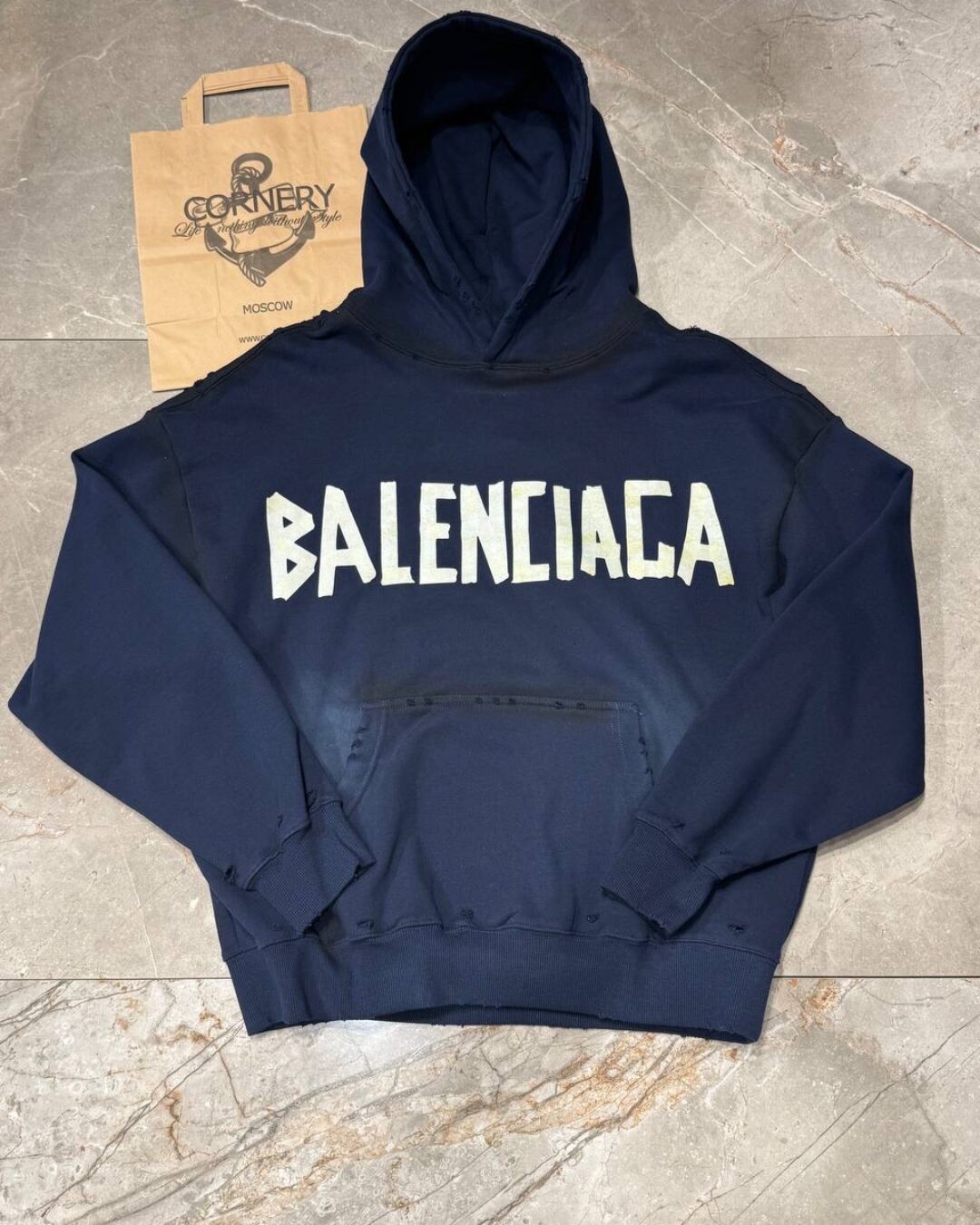 Худи Balenciaga
