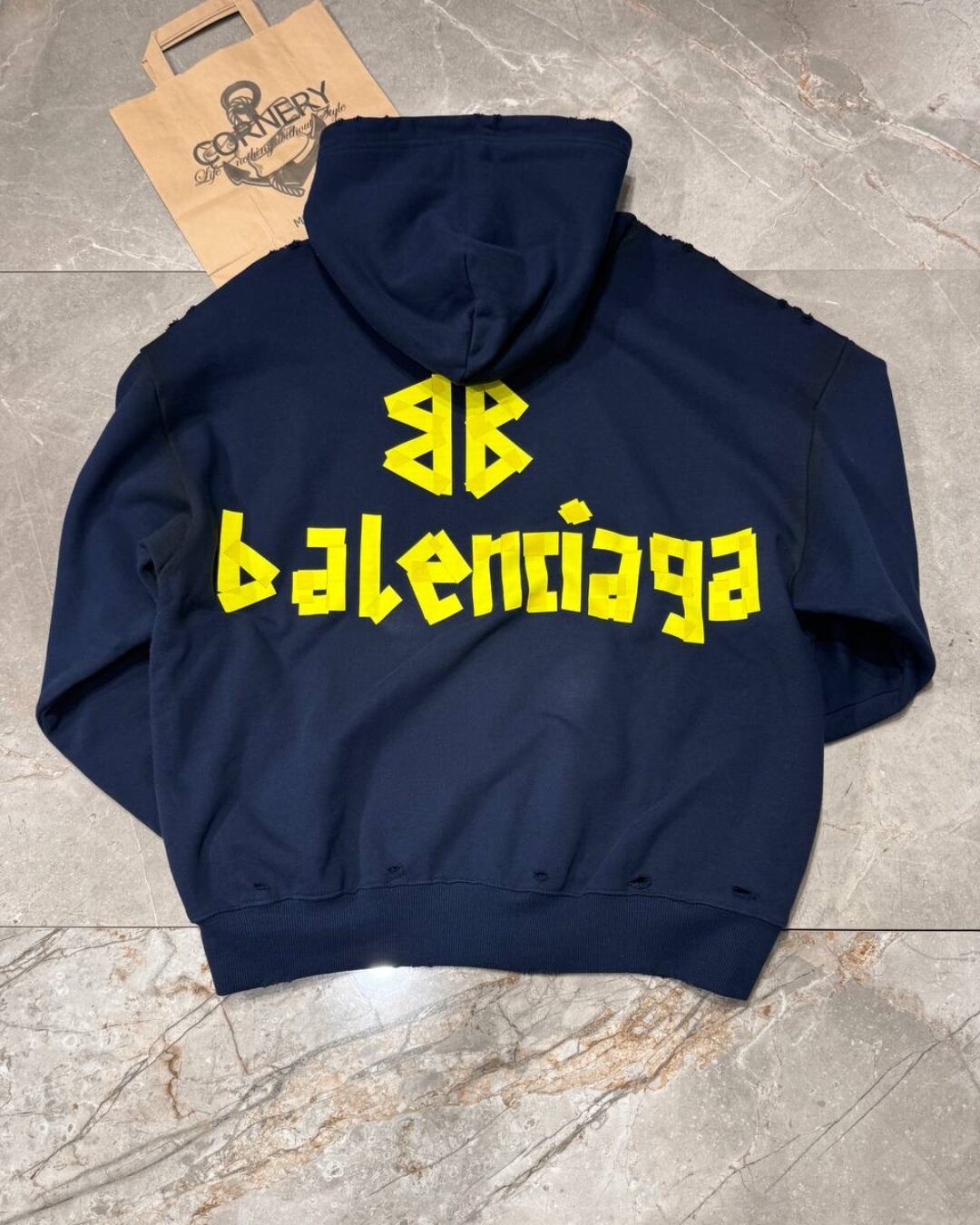 Худи Balenciaga