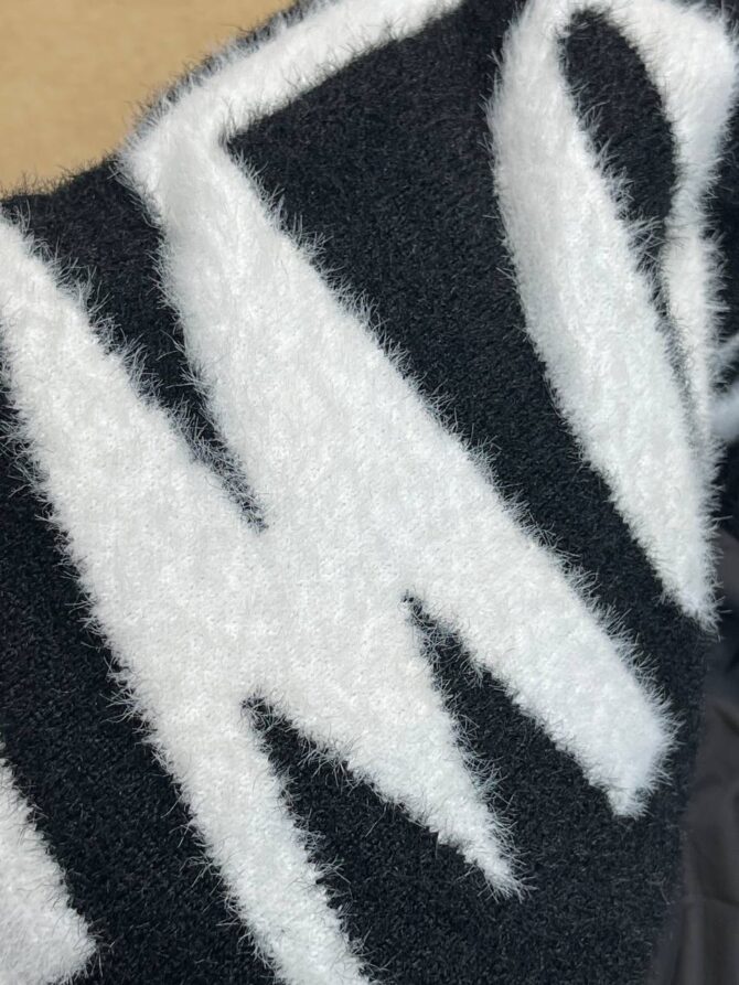 Пуховик Moncler