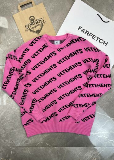 Свитер Vetements