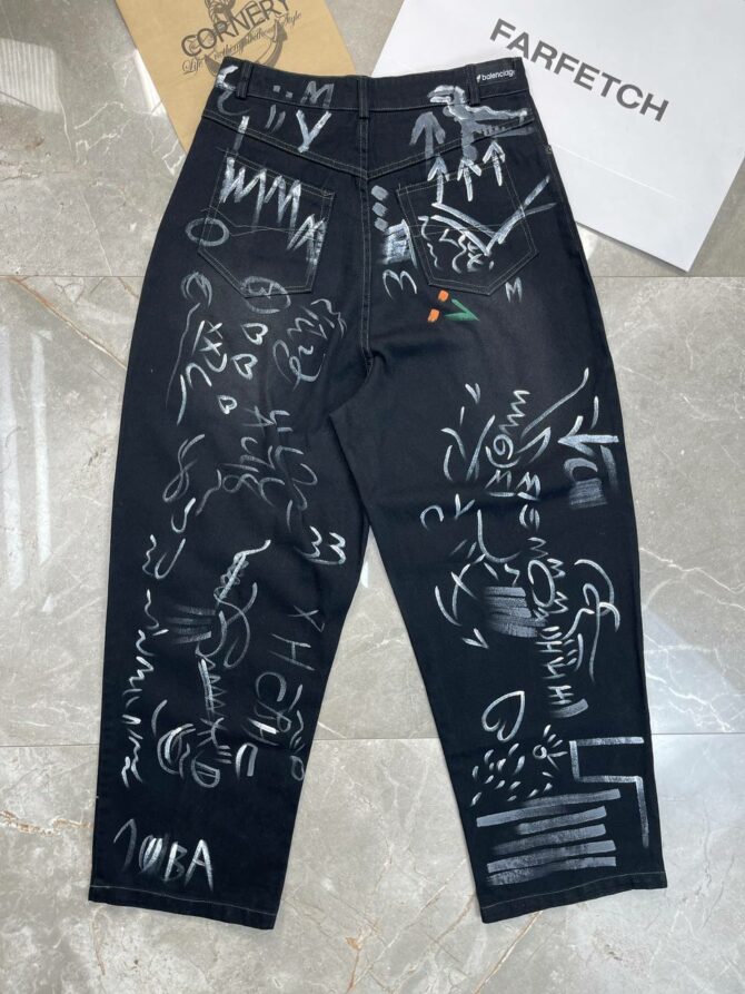 Джинсы Balenciaga