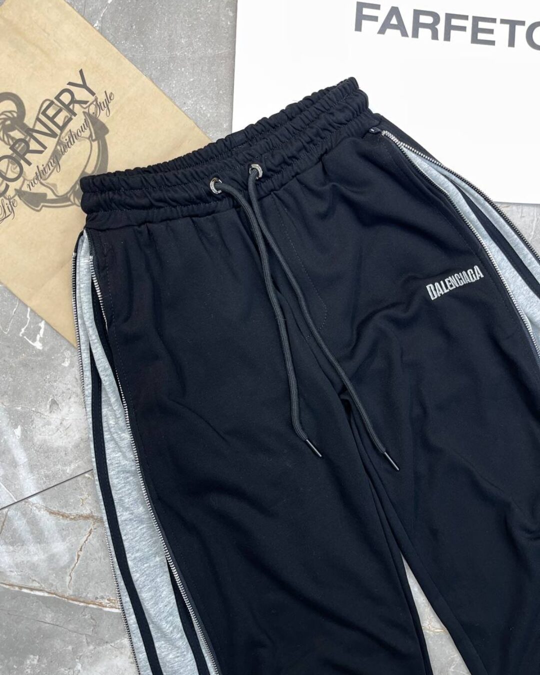 Спортивные Штаны Balenciaga — фото 5