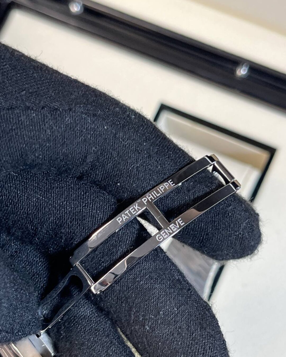 Часы Patek Philippe Nautilus