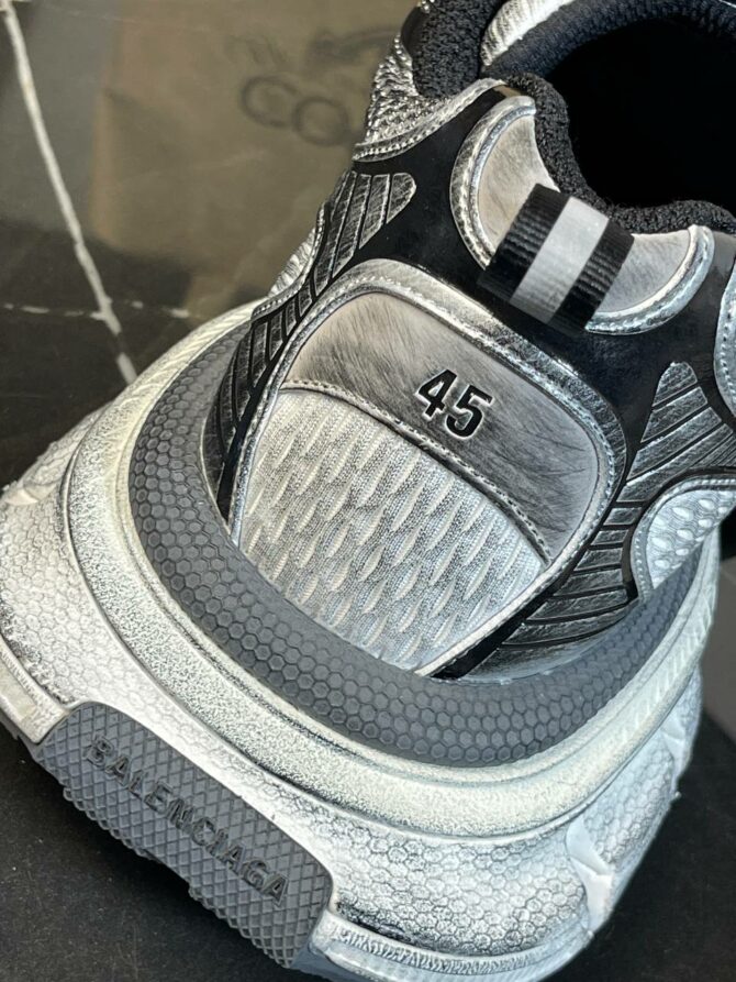 Кроссовки Balenciaga 3XL Sneaker Worn-Out - Grey