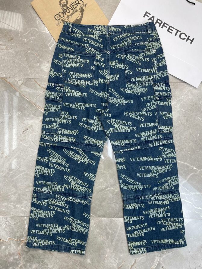 Джинсы Vetements