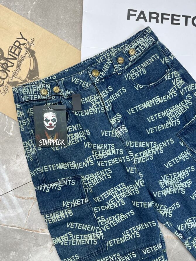 Джинсы Vetements