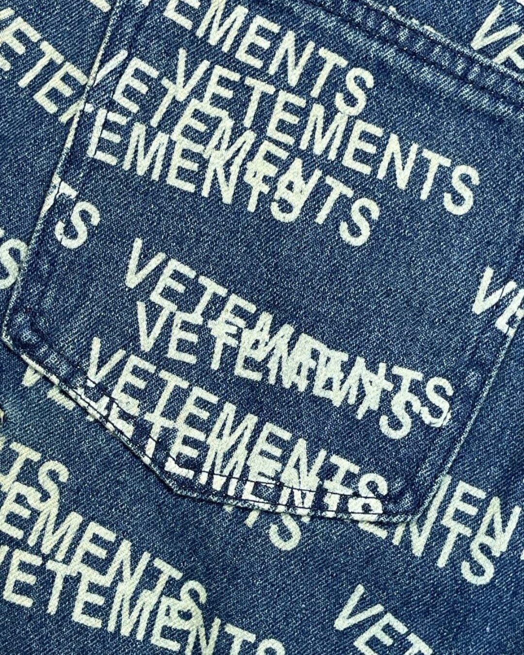 Джинсы Vetements — фото 8