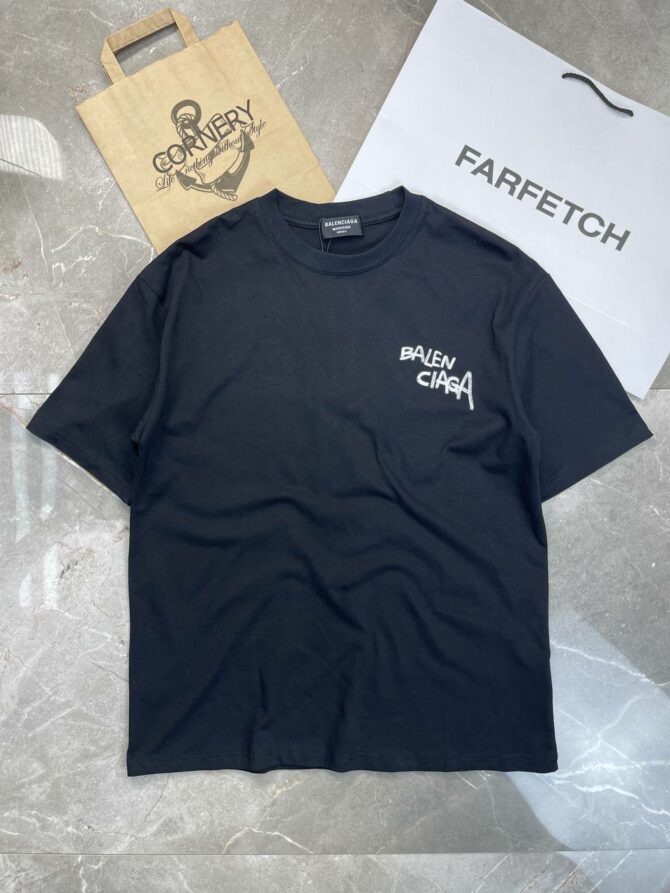 Футболка Balenciaga