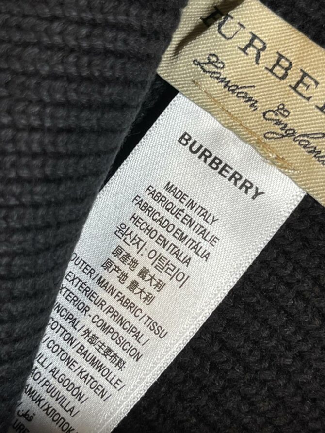 Шапка Burberry