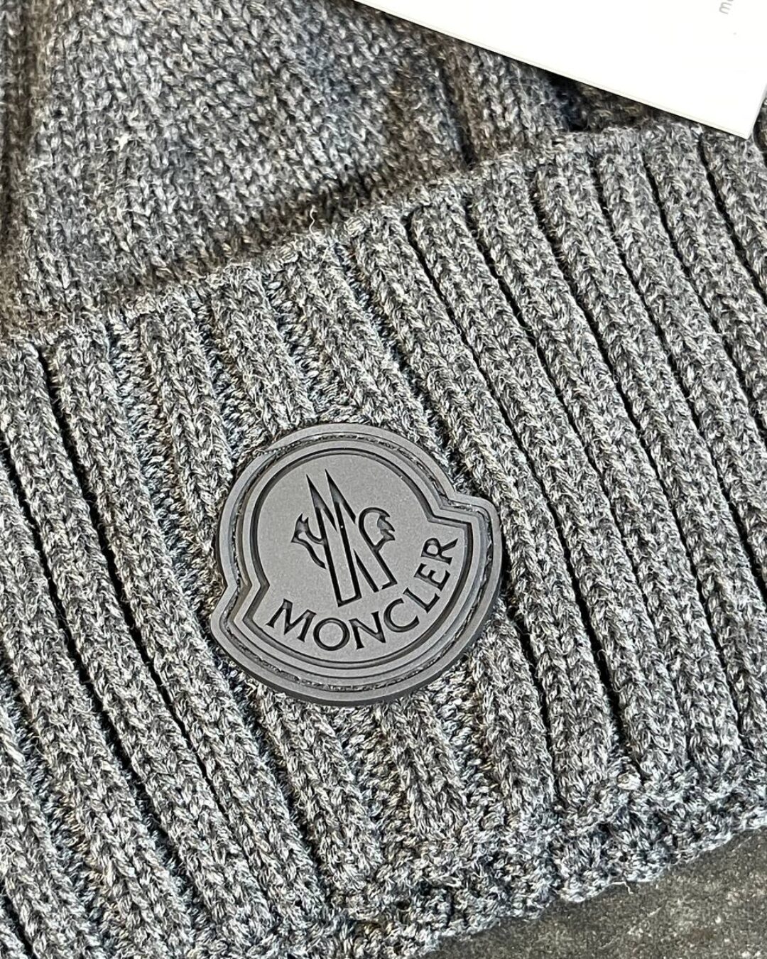 Шапка Moncler