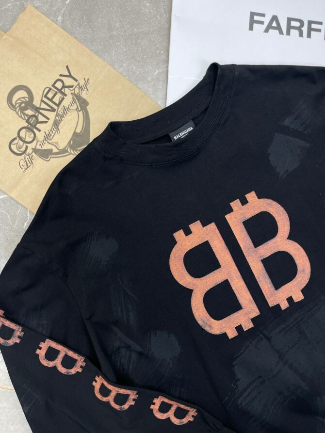 Кофта Balenciaga