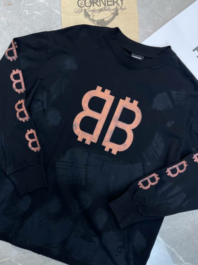 Кофта Balenciaga