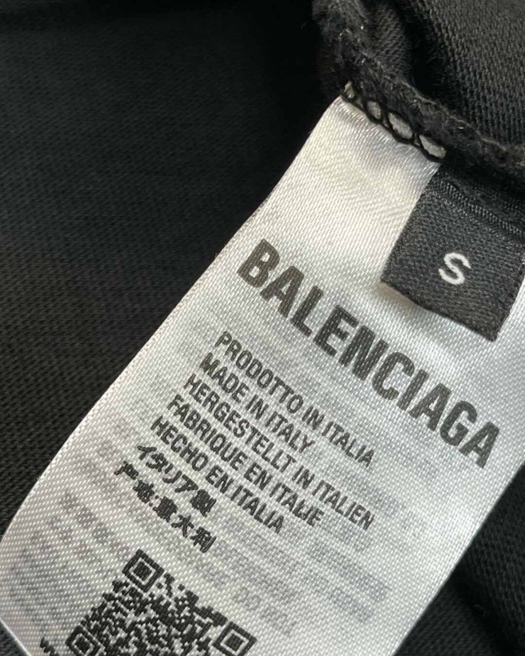 Футболка Balenciaga