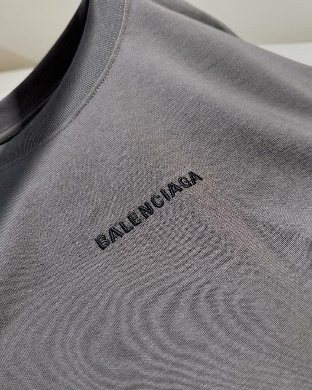 Футболка Balenciaga