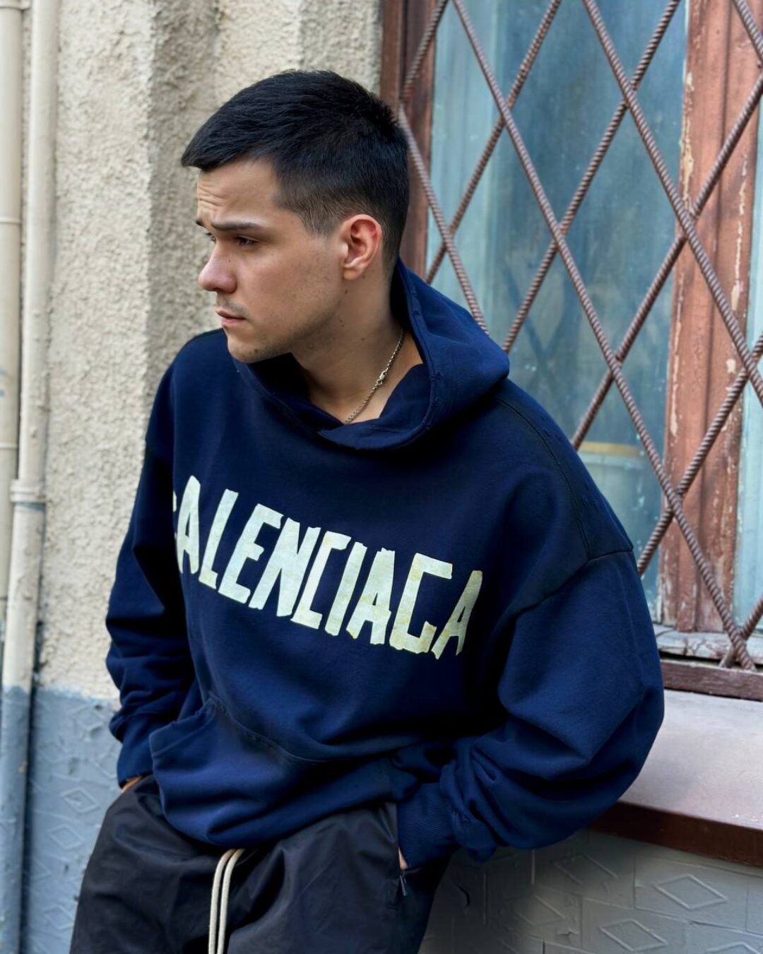 Худи Balenciaga