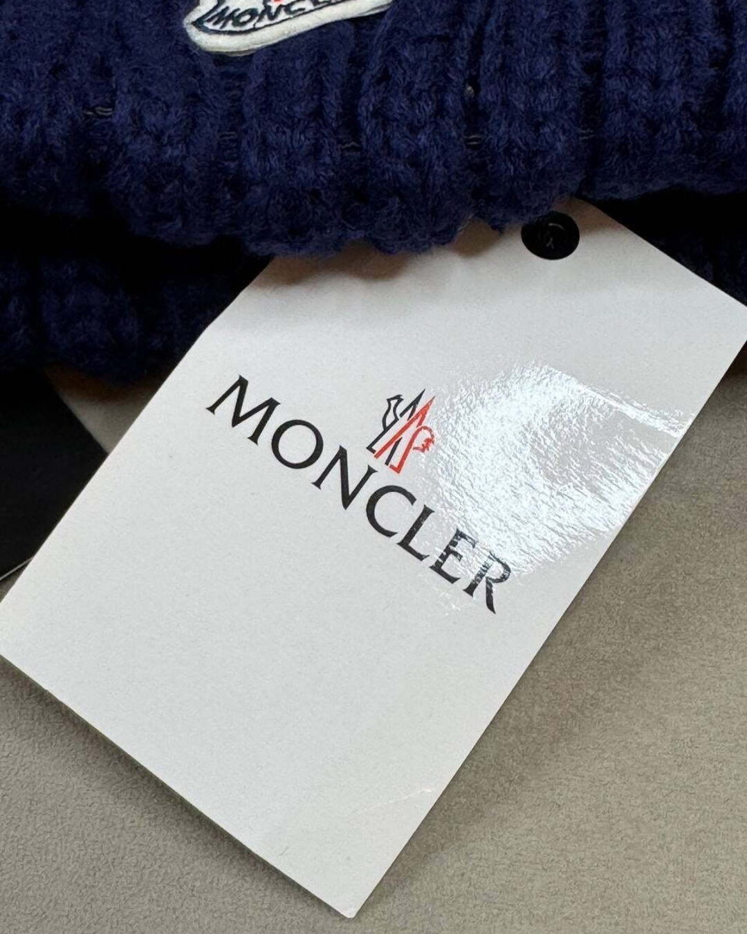 Шапка Moncler