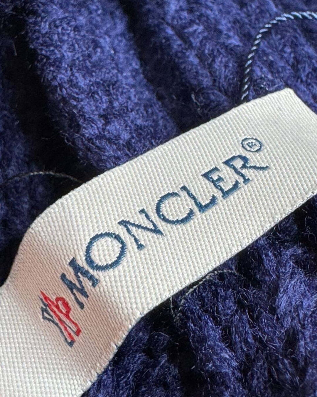 Шапка Moncler