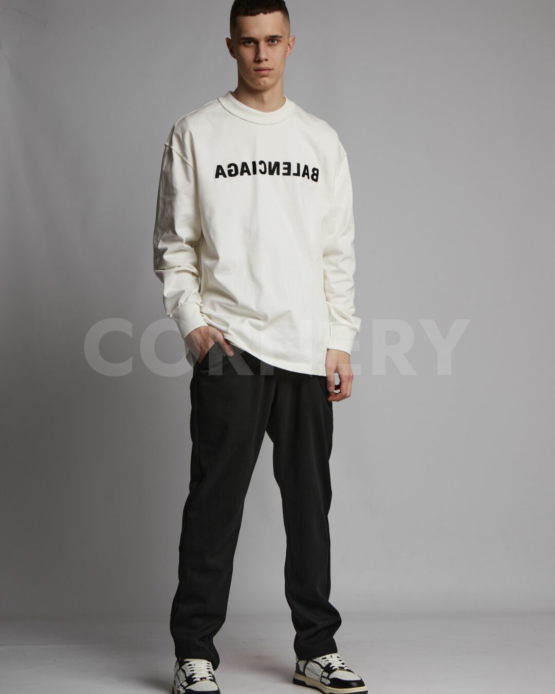 Кофта Balenciaga