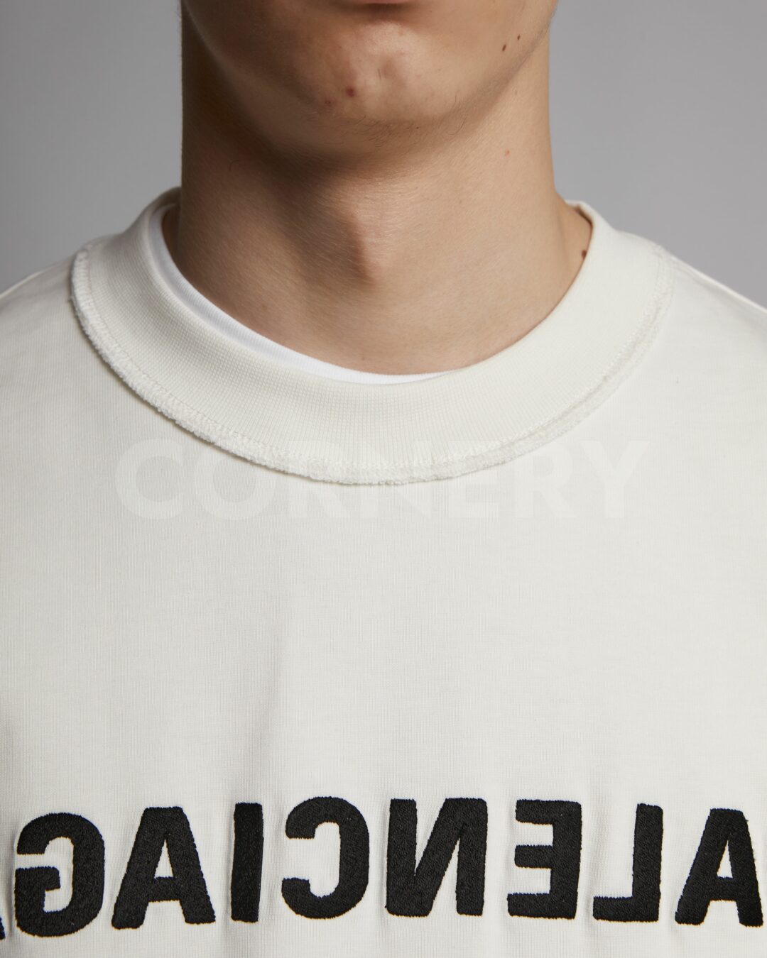 Кофта Balenciaga