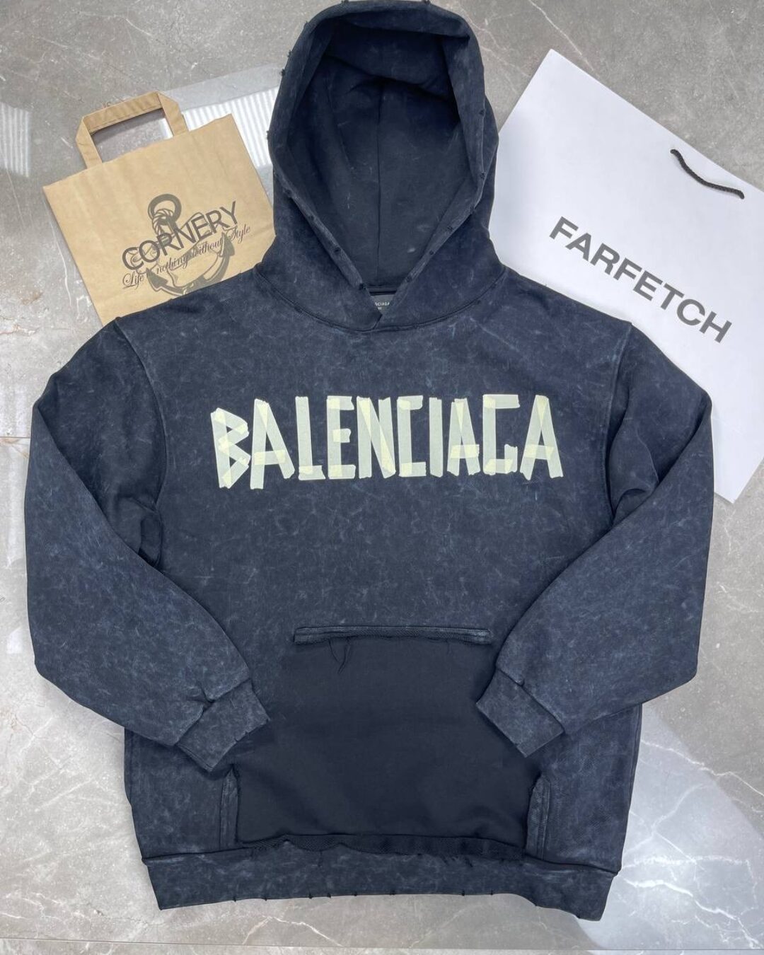 Худи Balenciaga