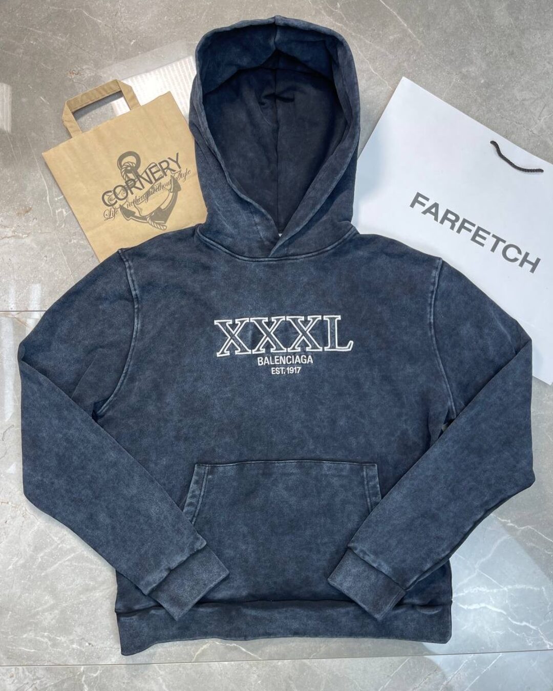 Худи Balenciaga