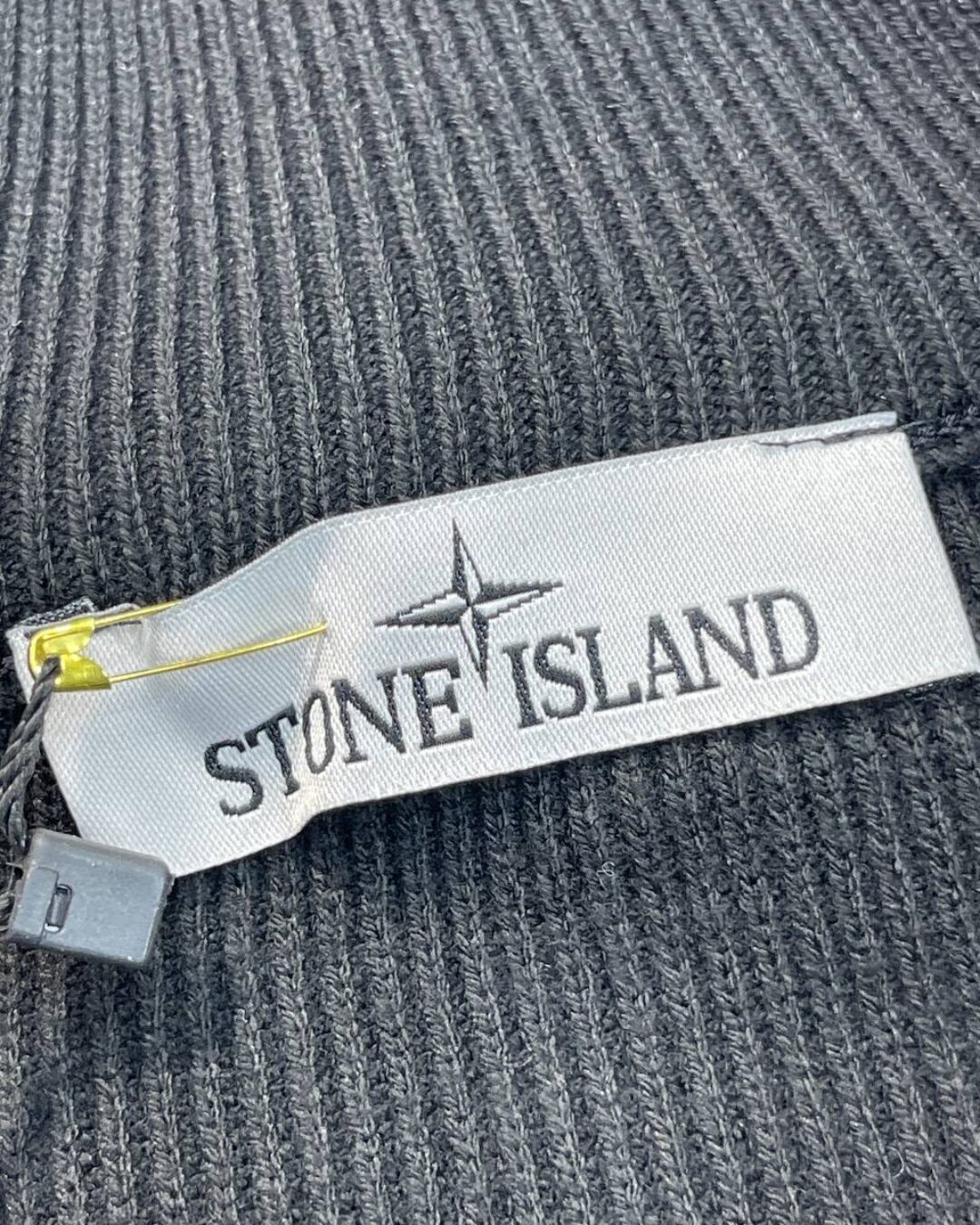 Свитер Stone Island